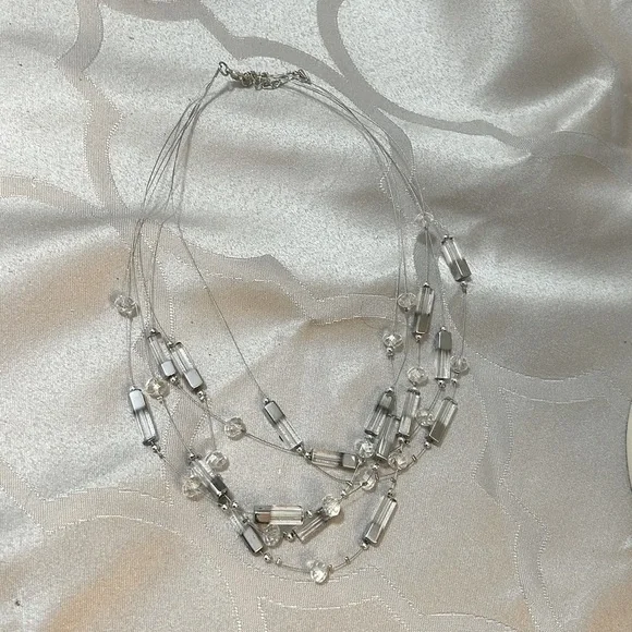 Women’s silver metal & clear bead multi strand necklace. - Picture 2 of 4